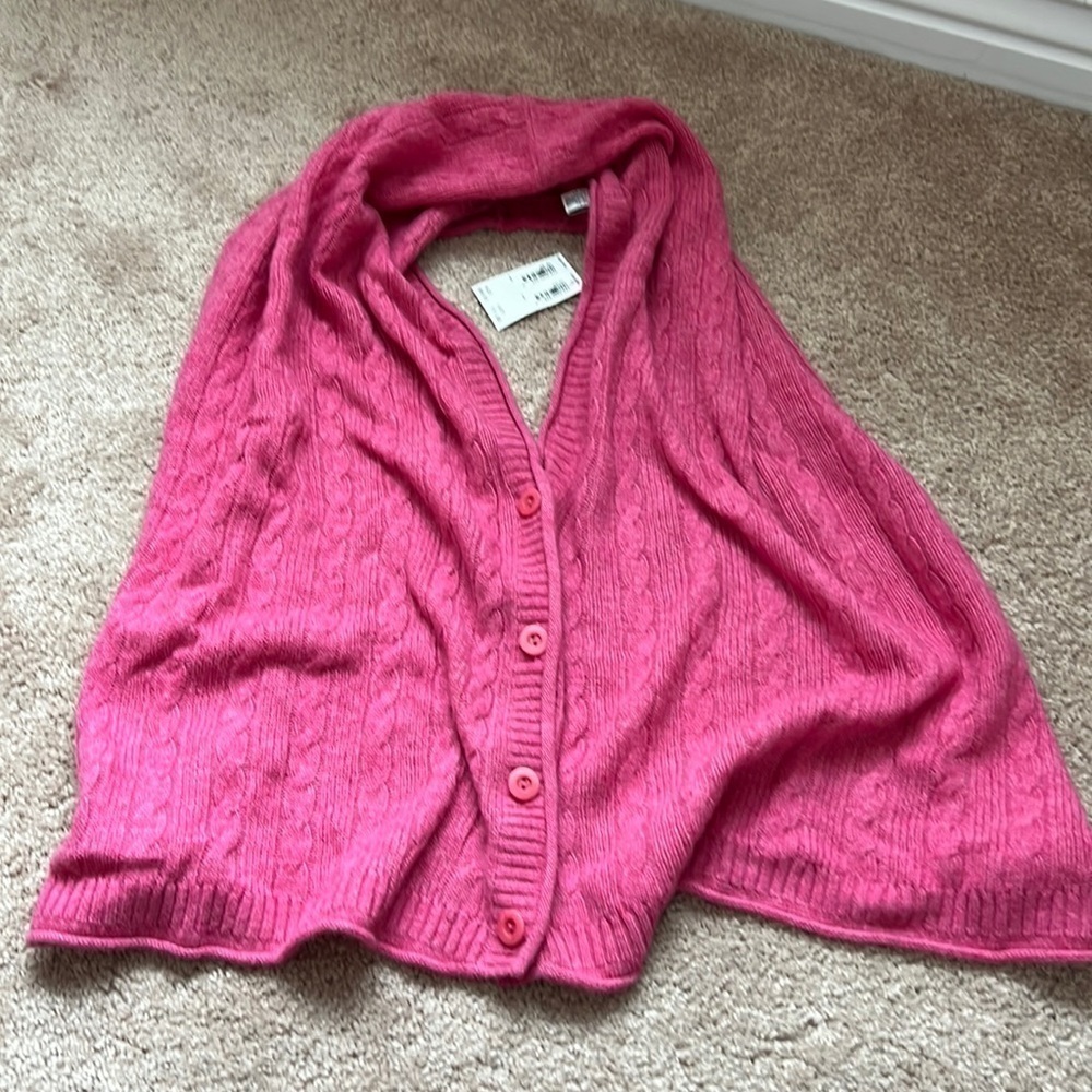 NWT Harold’s scarf/shawl